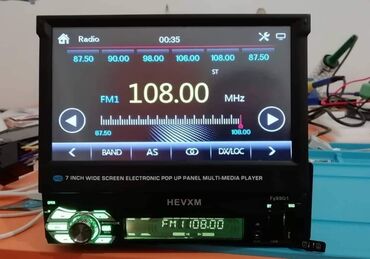 Audio oprema za auto: 12500din 1. Uvlačivi ekran: 7-inčni ekran se može električno iskočiti — 7