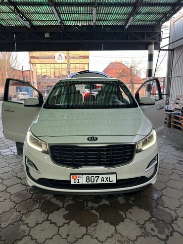 Kia: Kia Carnival: 2020 г. — 15