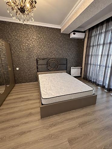 kiraye qaraj: 📍 Nərimanov r. — Şərq Bazarı və Təhsil Nazirliyinin arxasında, Gənclik — 4