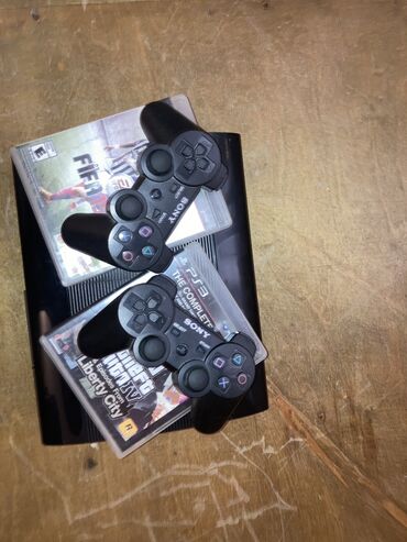ps3 kirayə: PlayStation 3 (PS3) oyun konsolu komplekti - Model: PlayStation 3
