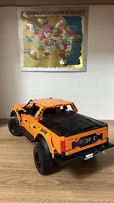 oyuncaq maşın şəkilləri: 🔥 Ford F-150 Raptor | 1450 Detal | Premium Konstruktor | Tam Yığılmış — 4