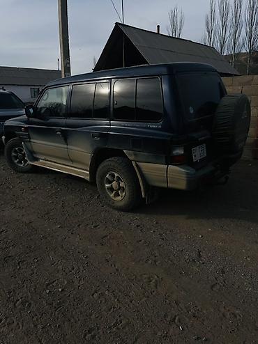 Другие детали салона: ⸻ 🚗 Срочно продается Mitsubishi Pajero 📅 Год: 2005 🔧 Двигатель: 2.5 — 8