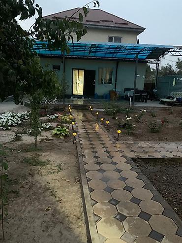 Продажа коттеджей и домов: 🏡 Продаётся дом (2 этажа) 📍 Новопокровка, 150 м от центральной улицы — 2