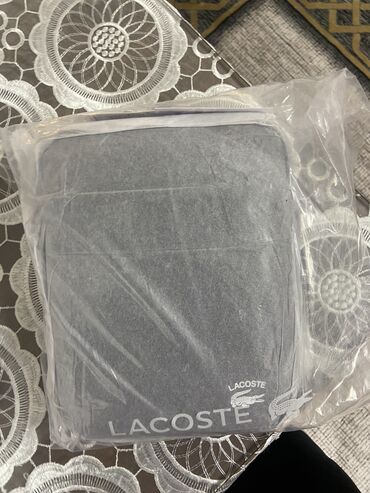 спартивний сумка: Продаю новую барсетку от бренда LACOSTE ОРИГИНАЛ!!! все документы