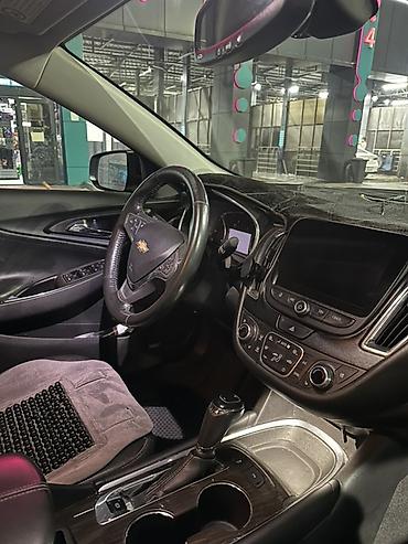 chevrolet impala: Chevrolet Malibu: 2017 г., Автомат, Бензин, Седан — 5