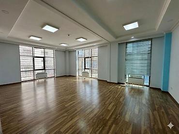Аренда офисов: Аренда офисов, 666 м², В жилом комплексе, С отдельным сан узлом, С юридическим адресом, С отдельной кухней — 4