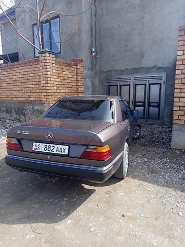 обмен 124: Mercedes-Benz W124: 1992 г., 2.2 л, Механика, Бензин, Седан — 1