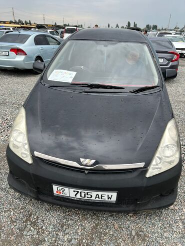 срочно срочно продам машину: Toyota WISH: 2003 г., 1.8 л, Вариатор, Бензин, Минивэн