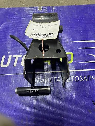 autoland: Подушка мотора Nissan Б/у, Оригинал — 1