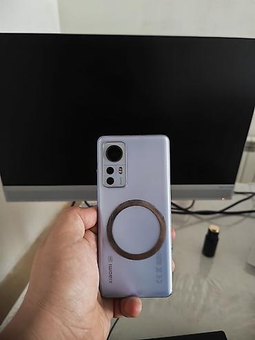 Xiaomi 12, 256 GB, rəng - Gümüşü,
Simsiz şarj lalafo.az -da Xiaomi 12, 256 GB, rəng - Gümüşü,
Simsiz şarj