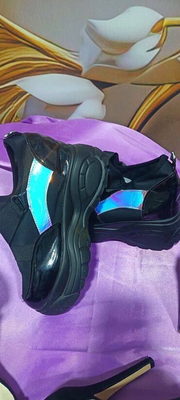 Ziyafət donları: Geyim her biri 5azn eraz bine savxoz -da lalafo.az — 14 Ziyafət donları: Geyim her biri 5azn eraz bine savxoz — 14