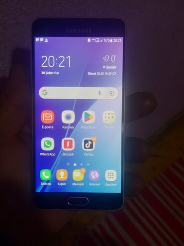 smart telefon: Samsung Galaxy A5 2016, 16 GB, rəng - Qızılı