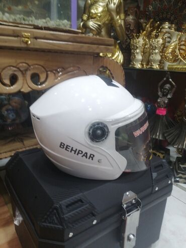 Moto dəbilqələr: 1 ci şəkildəki Moto kaska 29-azn 2 ci və 3cü şəkildəki Moto kaskalar — 12