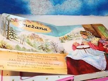 postamenti: Tri priče o princezamatvrd povez 20 cmkartonski listoviknjiga je — 4
