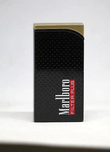 Upaljači i prateća oprema: MARLBORO Champ i Marlboro Slim Design Jet Flame upaljač. MARLBORO — 11