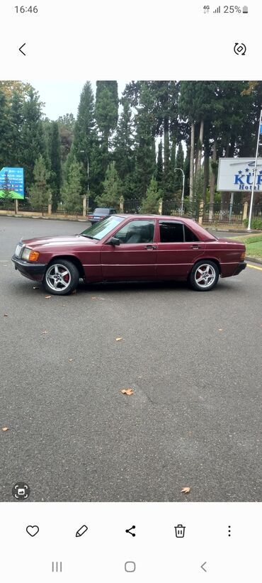 satılan maşınlar: Mercedes-Benz 190: 1.8 l | 1992 il Sedan