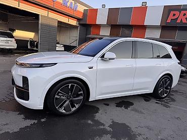 byd leopard 5: Lixiang L8: 2025 г., 1.5 л, Автомат, Гибрид, Внедорожник — 2