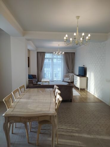 аренда квартиры в бишкеке на длительный срок в Кыргызстан | Долгосрочная аренда квартир: 3 комнаты, С мебелью полностью