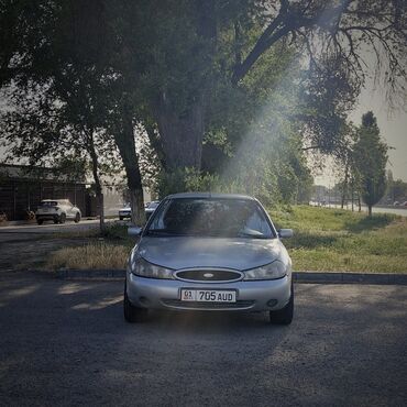 Ford: Ford Mondeo: 2000 г., 2 л, Автомат, Бензин, Седан