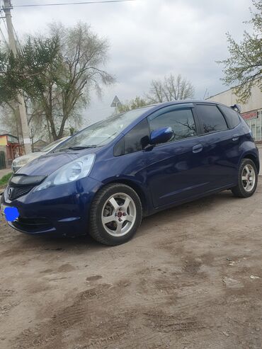 Honda: Honda Jazz: 2010 г., 1.4 л, Робот, Бензин, Хэтчбэк