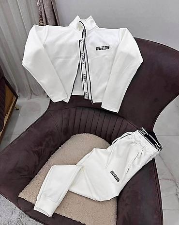 komplet nis: Komplet trenerke
Cena 4200din
S,M,L,XL,XXL
PS✨ — 7