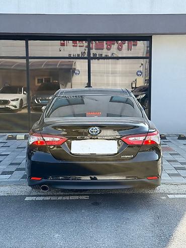 Toyota: Toyota Camry: 2019 г., 2.5 л, Гибрид — 19