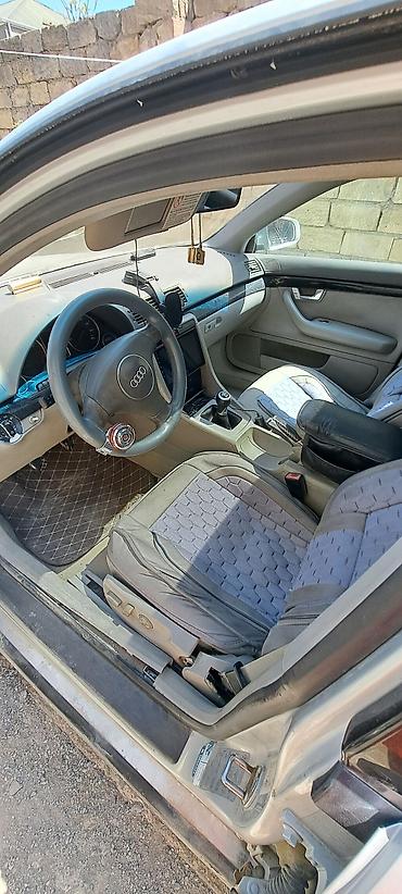 audi sukan: Audi A4 sedan - Kuzov: gümüşü rəng, 4 qapı, ikiqat çıxışlı egzoz - — 3
