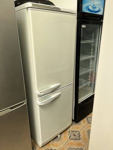 Стиральные машины: Холодильник Stinol, Б/у, Двухкамерный, De frost (капельный), 60 * 168 * 60