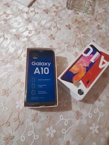 samsung ucuz telefonlar: Samsung Galaxy A10, цвет - Красный, Две SIM карты