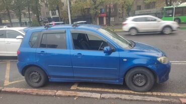 mazda demio авто: Mazda Demio: 2003 г., 1.3 л, Автомат, Бензин, Седан