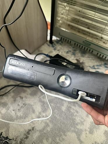 xbox 360 сколько стоит: Игровая консоль Xbox 360 (Slim) - Модель: Xbox 360 Slim (чёрная) - В — 1