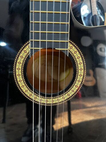 Klassik gitaralar: Klassik gitara, Yeni, Pulsuz çatdırılma -da lalafo.az — 3 Klassik gitaralar: Klassik gitara, Yeni, Pulsuz çatdırılma — 3