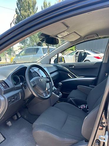 Toyota: Toyota Corolla Verso: 2007 г., 2.2 л, Механика, Дизель, Минивэн — 13