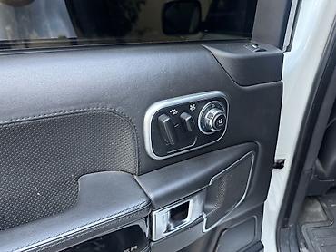 Продажа авто: Land Rover Range Rover: 2012 г., 5 л, Типтроник, Бензин, Внедорожник — 7
