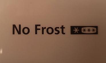 ipad satilir: İşlənmiş 2 qapılı Samsung Soyuducu Satılır, rəng - Ağ, Dolab içi — 4