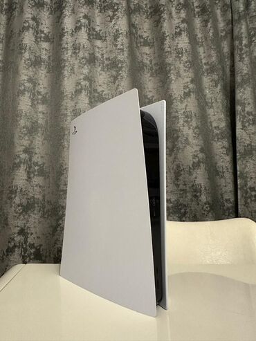 плейстейшен 2 цена: PlayStation 5 oyun konsolu + DualSense idarəedicilər Məhsulun