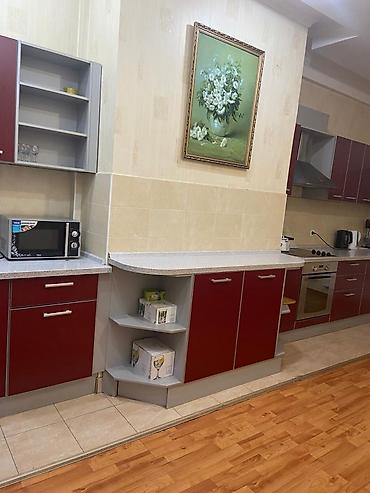 🏡 Сдаётся 4-комнатная квартира 📍 Айтматова / Южная магистраль, район at lalafo.kg 🏡 Сдаётся 4-комнатная квартира 📍 Айтматова / Южная магистраль, район
