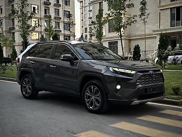 highlander 2017: Toyota RAV4: 2022 г., 2.5 л, Вариатор, Гибрид, Кроссовер — 3