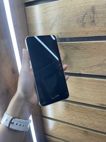 Samsung: Samsung Galaxy A56, Новый, цвет - Белый, В рассрочку — 7