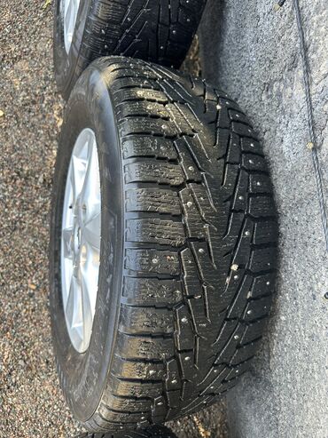 Колеса в сборе: Колеса в сборе 285 / 60 / R 18, Зимняя шипованная, Б/у, Комплект, Внедорожные (АТ/МТ), Литые, отверстий - 5 — 8