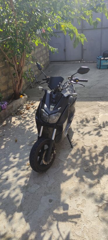 скутер купить: 125 sm3, 100000 km