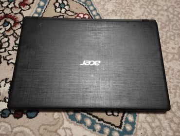 acer netbook: AMD A6, 4 GB, 15.6 "