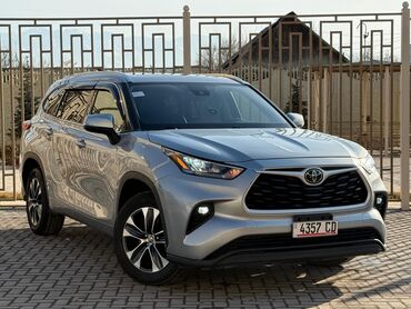 Toyota: Toyota Highlander: 2020 г., 3.5 л, Автомат, Бензин, Кроссовер