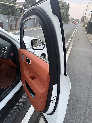 byd han: Lixiang L7: 2023 г., Гибрид, Кроссовер — 4