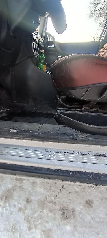 Opel: Opel Zafira: 2002 г., 1.6 л, Механика, Бензин, Минивэн — 8