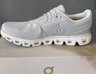 on running кроссовки: Мужские кроссовки, 42.5, Новый, цвет - Серый — 1