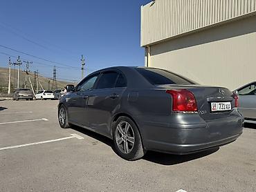 Toyota: Toyota Avensis: 2004 г., 2 л, Автомат, Бензин, Седан — 4