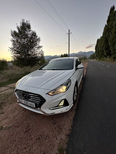 авта: Hyundai Sonata: 2018 г., 2 л, Автомат, Газ, Седан