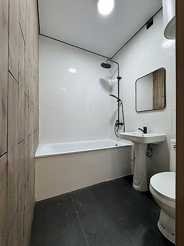 Продажа квартир: 2 комнаты, 60 м², Арча-Бешик ж/м 106 серия улучшенная, 5 этаж, Дизайнерский ремонт — 7