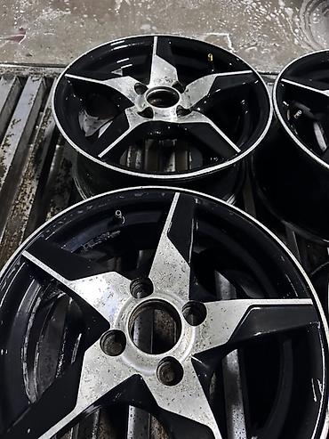 Диски: Диски R 14 Комплект, отверстий - 4, Б/у — 6